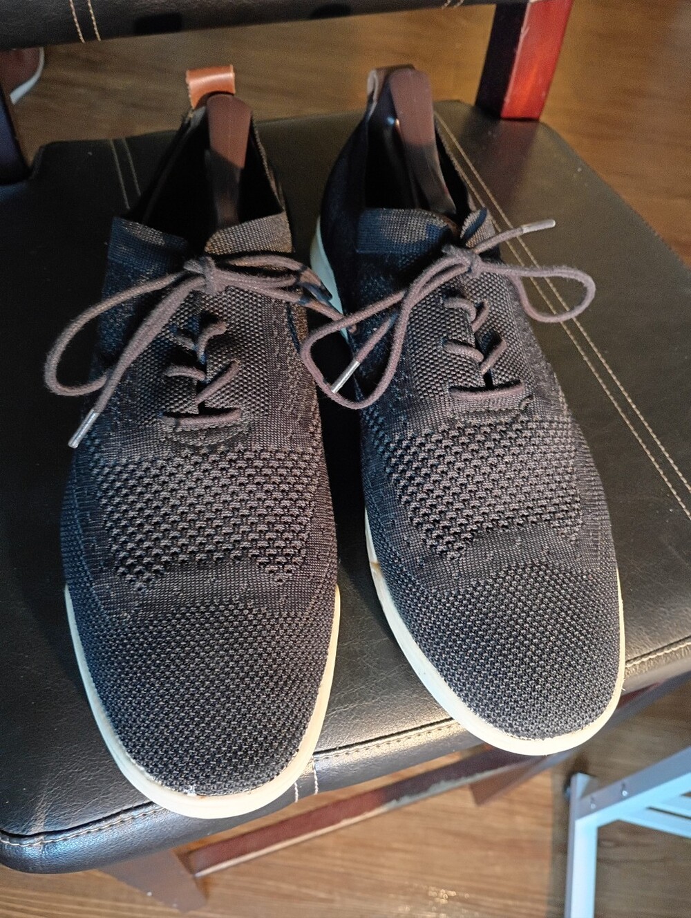Izod Men's Black Knit Lace-Up Sneakers with Cream Sole
